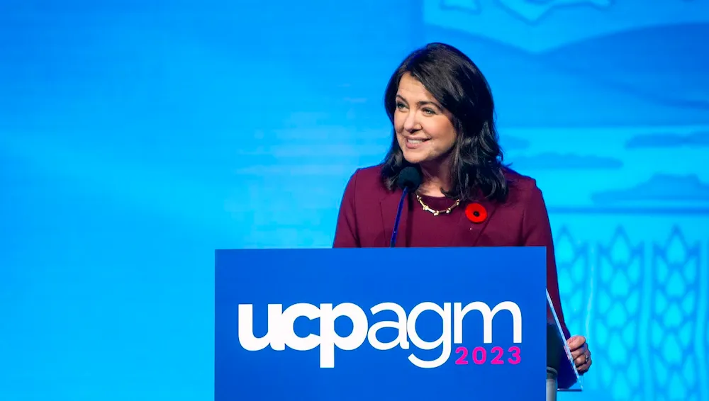 Premier Danielle Smith speaks to delegates at the 2023 United Conservative Party annual general meeting in Calgary (source: Danielle Smith / Facebook)