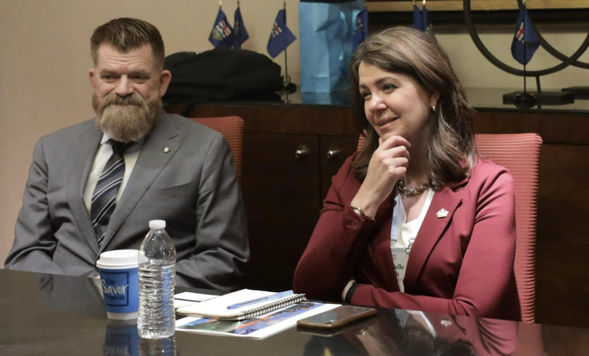 Minister of Energy and Minerals Brian Jean and Premier Danielle Smith during their trip to Texas last week. (source: Danielle Smith / Facebook)