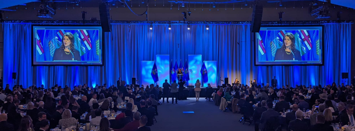 Premier Danielle Smith at the United Conservative Party's leader's dinner in Edmonton (source: Danielle Smith / Facebook)