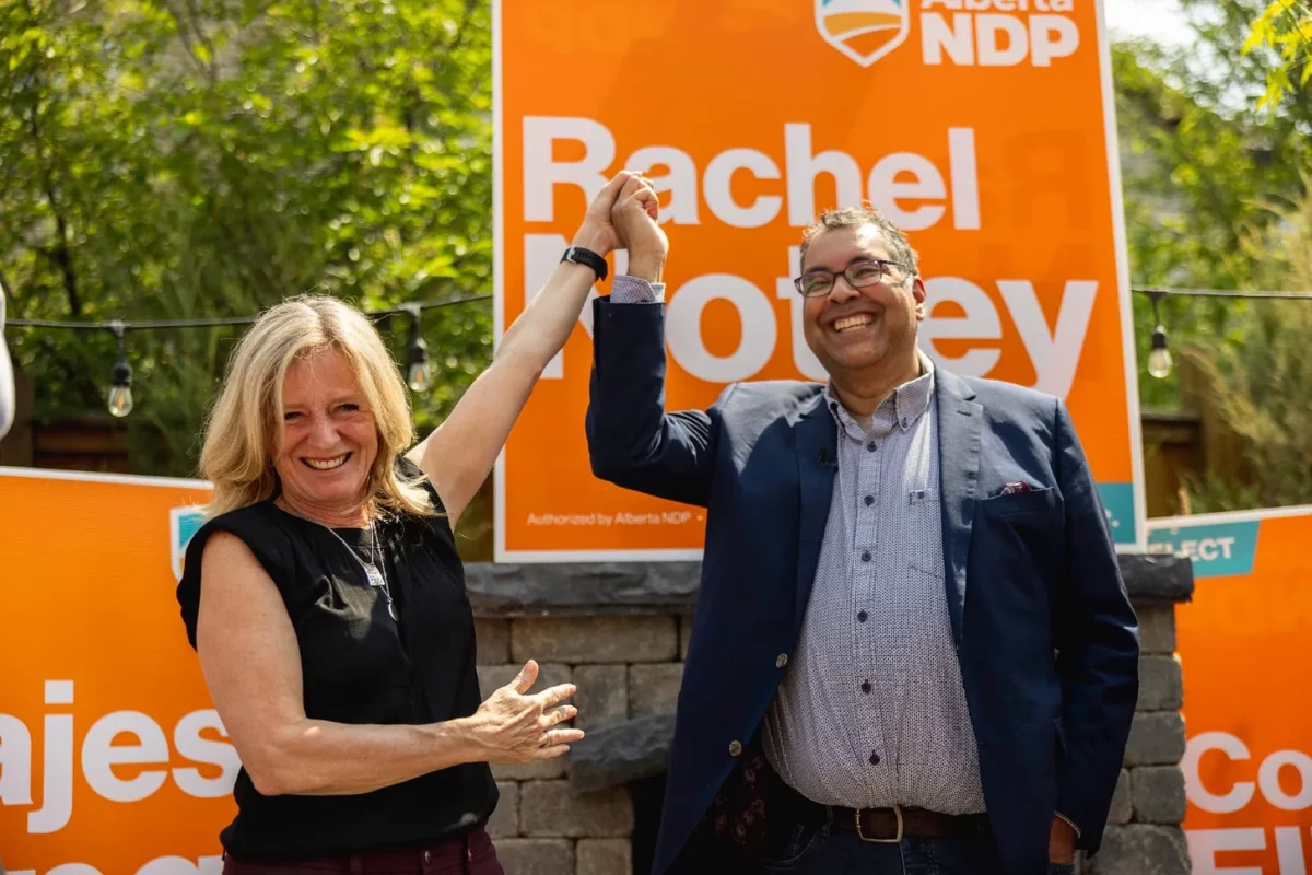 Alberta NDP leader Rachel Notley and former Calgary mayor Naheed Nenshi during the final week of the 2023 election (source: Rachel Notley / Twitter)