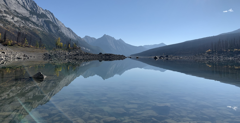 Medicine Lake in Jasper National Park (photo: Dave Cournoyer)