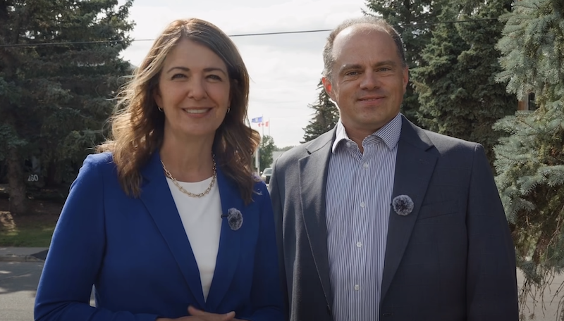 Premier Danielle Smith and Calgary-Shaw UCP by-election candidate Mike Derry (screenshot: Mike Derry / Facebook)